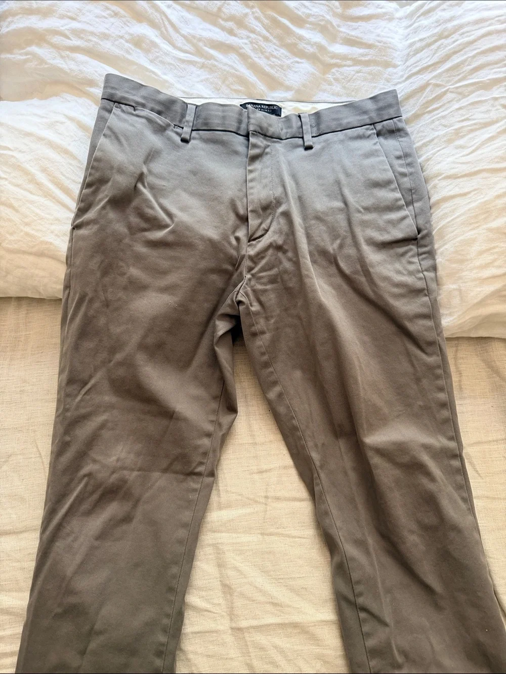 BR Aiden Slim-Fit Chinos in Gray